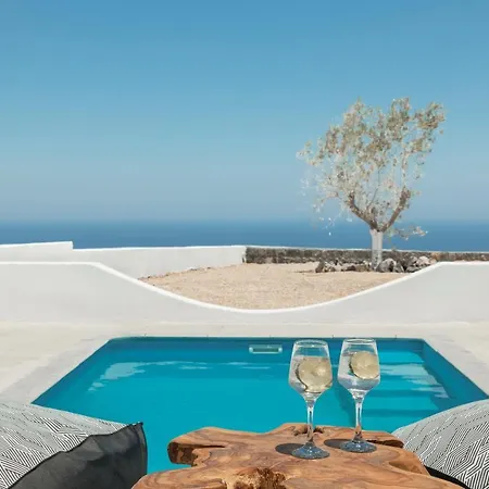 Oyster Luxury 5* Imerovígli