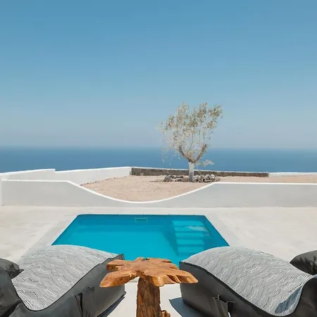 Oyster Luxury Imerovigli (Santorini)