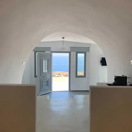Oyster Luxury Imerovigli (Santorini)