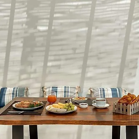 Oyster Luxury