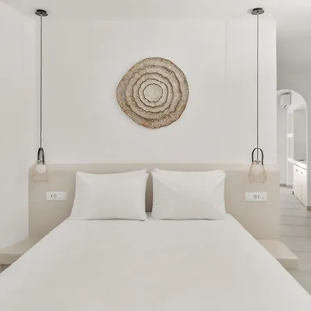 Hotel Oyster Luxury Imerovigli (Santorini)