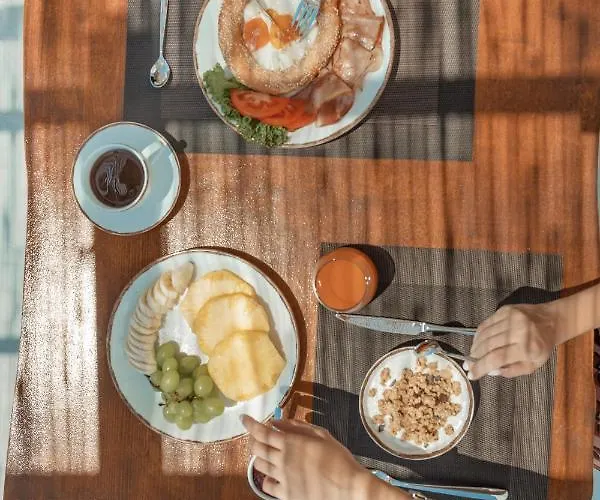 Oyster Luxury Ξενοδοχείο